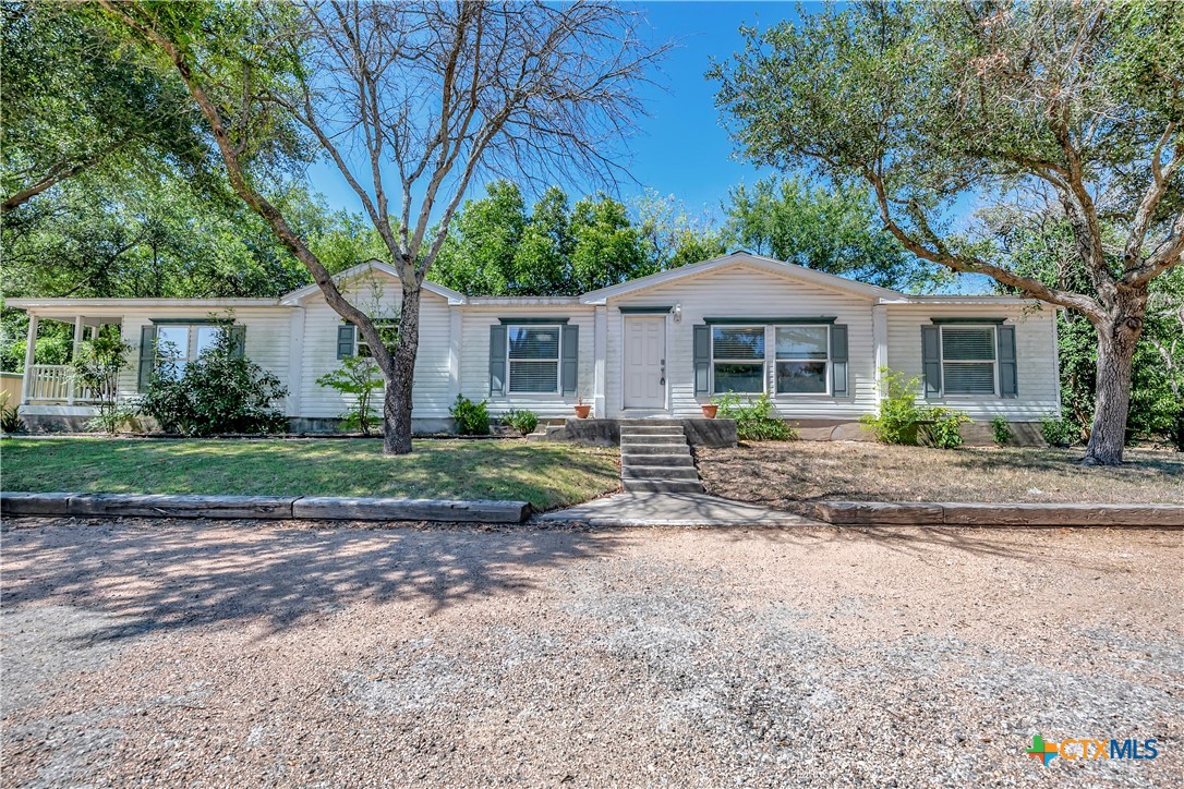 301 Fm 1660 Property Photo 1