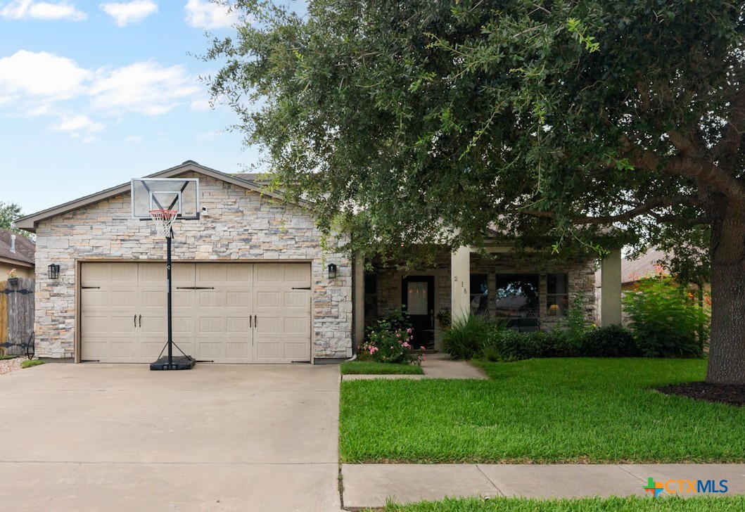 216 Tuscany Drive Property Photo 1