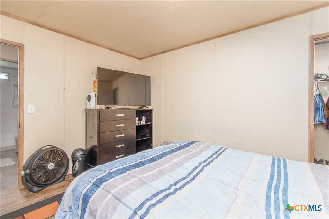 421 Old Pidcoke Road Property Photo 12