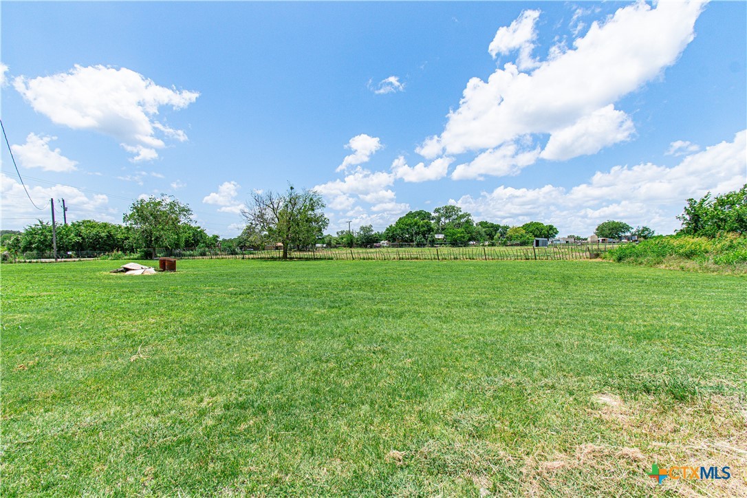 421 Old Pidcoke Road Property Photo 17