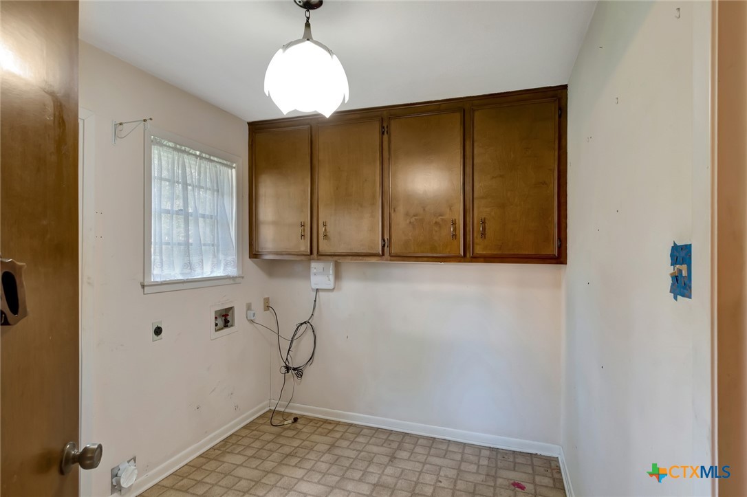304 Simpson Road Property Photo 12