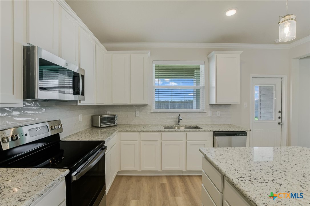 8818 Happy Valley Drive Property Photo 18