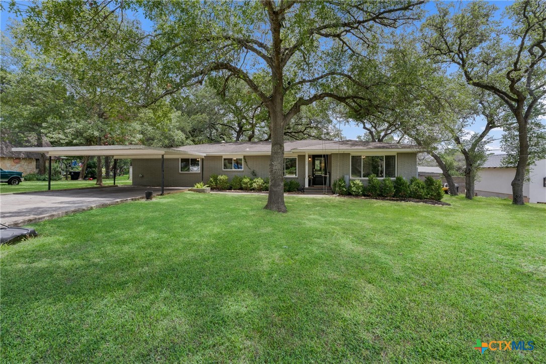 112 Louisiana Avenue Property Photo 1
