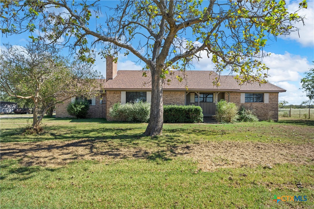 126 County Road 173 Property Photo 1