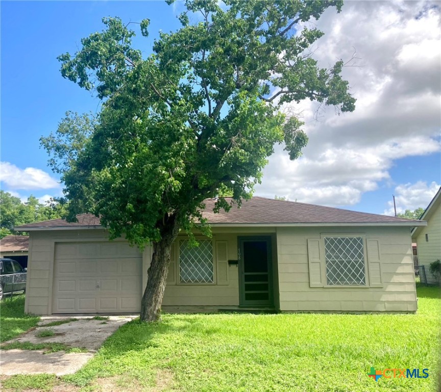 708 E Loma Vista Avenue Property Photo 1