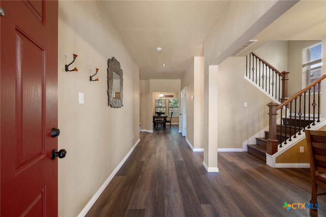 3416 Winding Shore Lane Property Photo 3