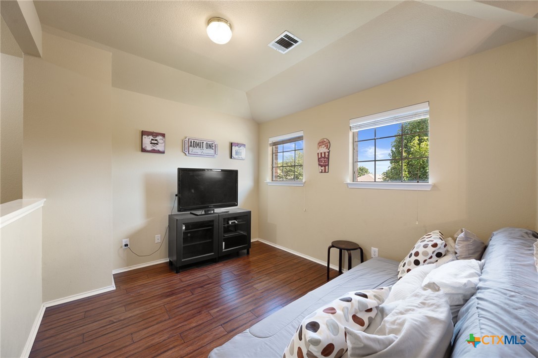 3416 Winding Shore Lane Property Photo 13