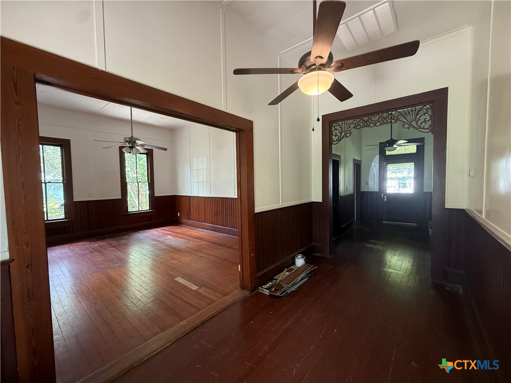184 3rd Street Property Photo 4