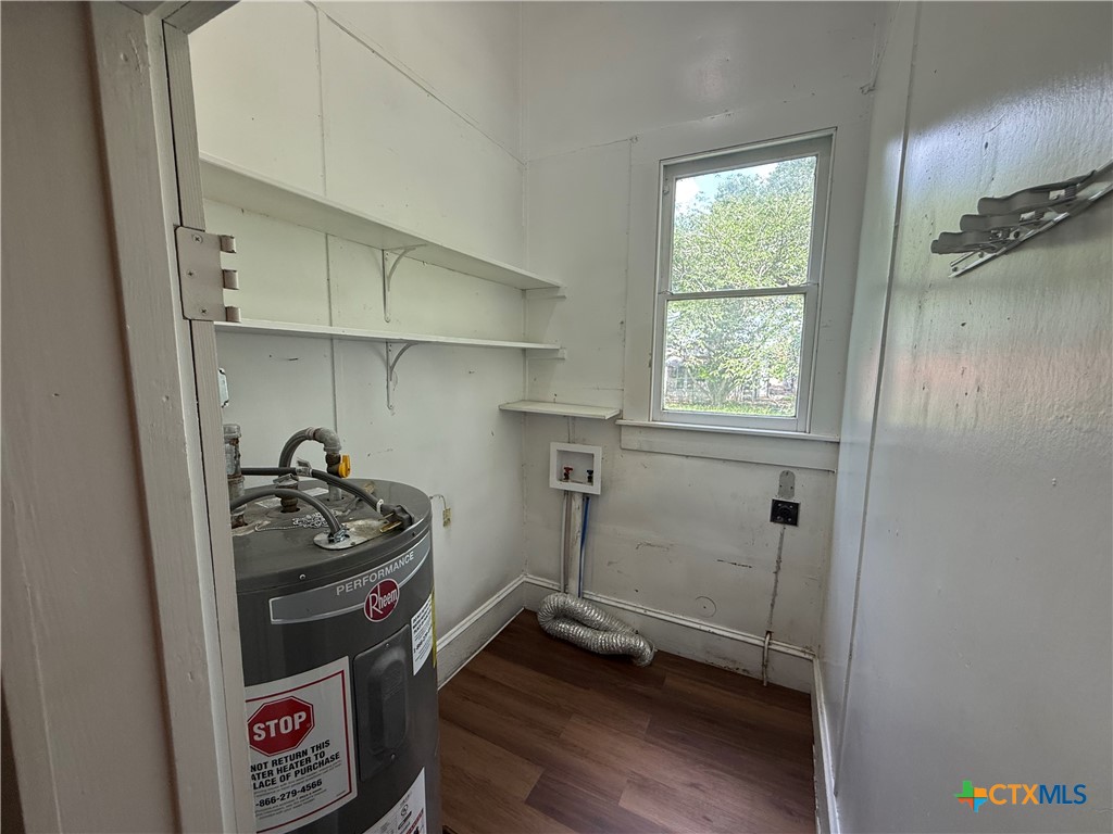 184 3rd Street Property Photo 19