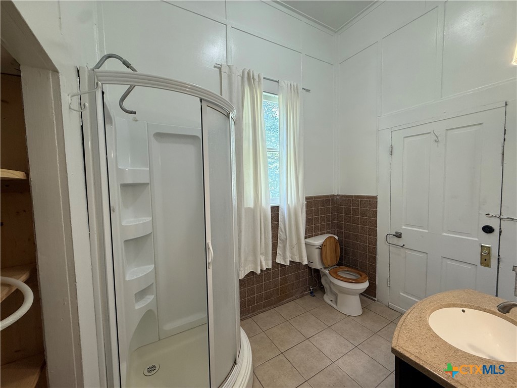 184 3rd Street Property Photo 20