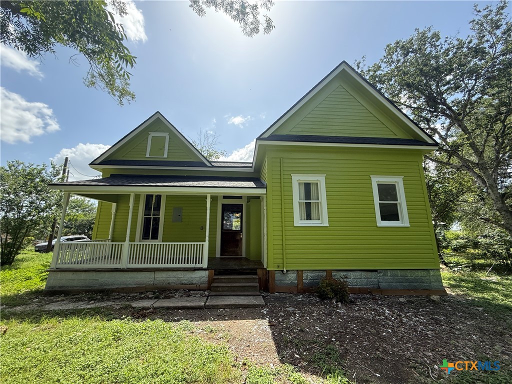 184 3rd Street Property Photo 24