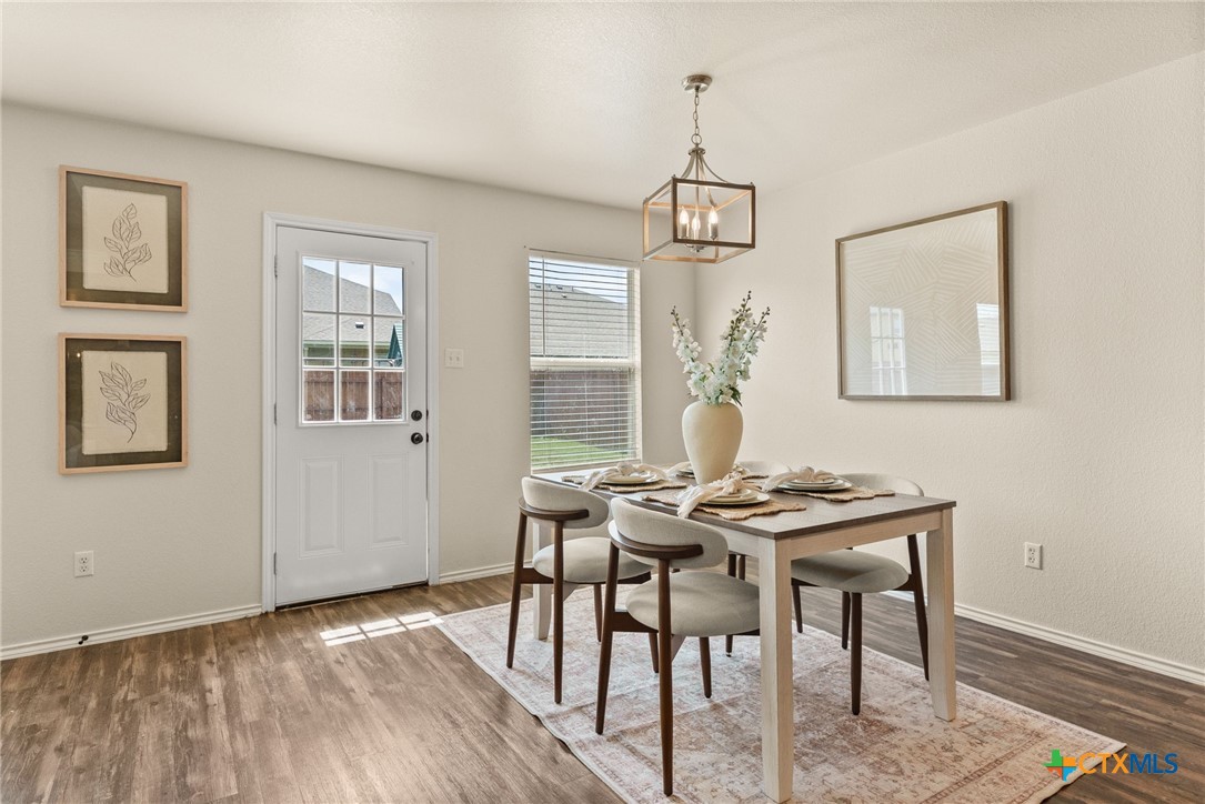 1305 Cozy Creek Drive Property Photo 10