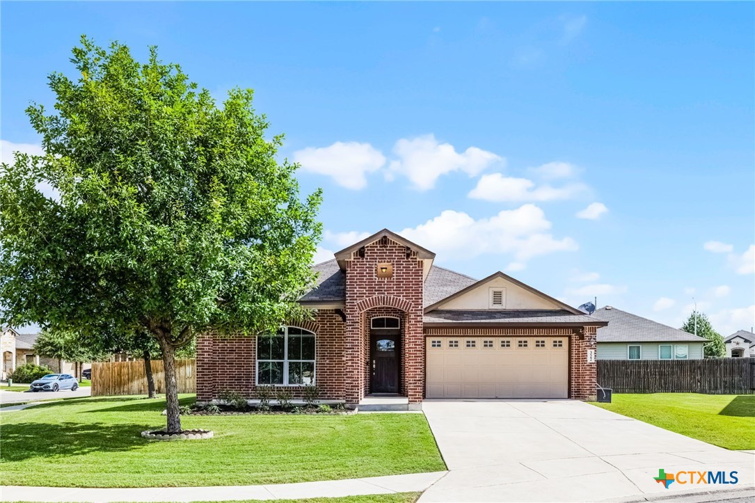 322 Creekview Way Property Photo 8