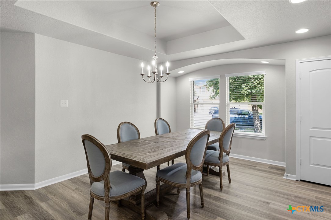 322 Creekview Way Property Photo 12