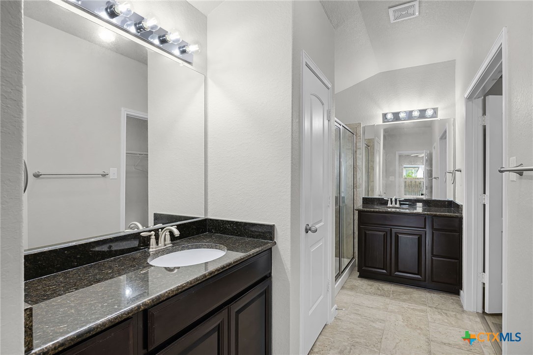 322 Creekview Way Property Photo 23