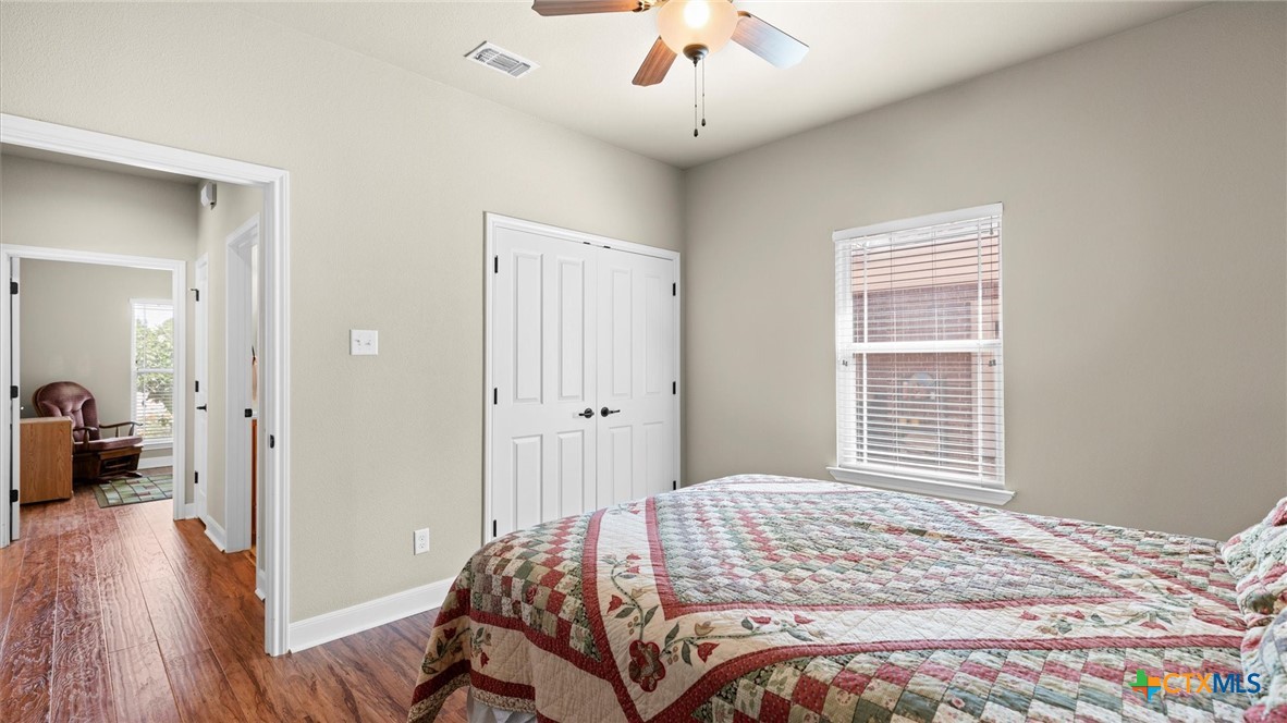 2348 Village Path Property Photo 20