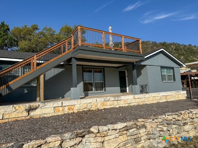 1049 Meckel Drive Property Photo 1