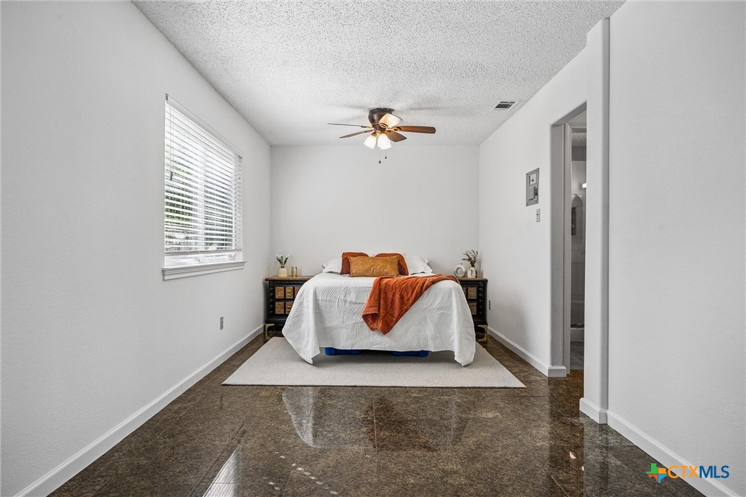6308 Shadow Bend Property Photo 8