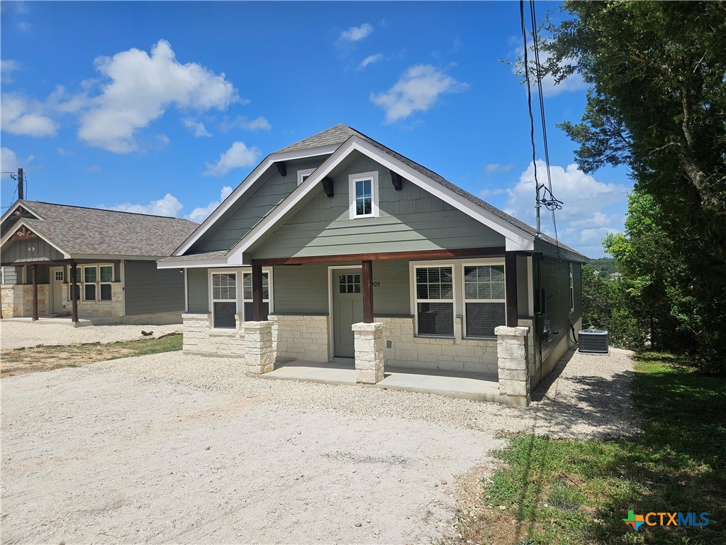 905 Roadrunner Spur Property Photo 8
