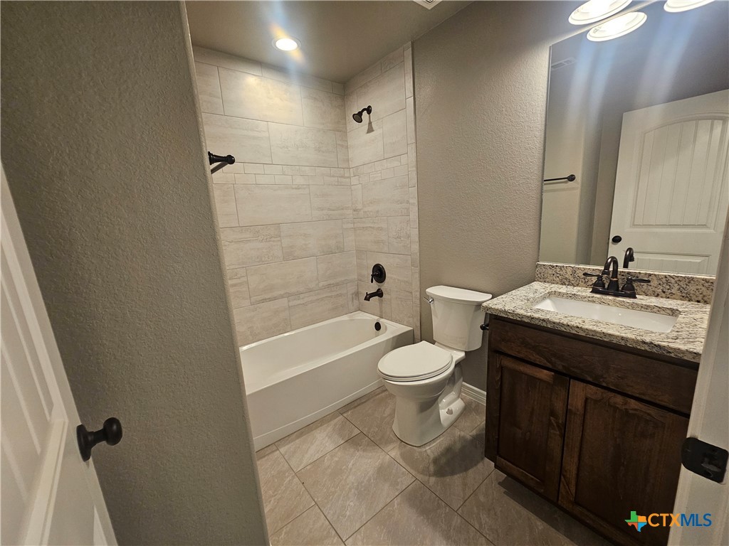 905 Roadrunner Spur Property Photo 19