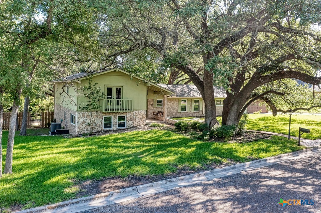 2505 Linwood Road Property Photo 4