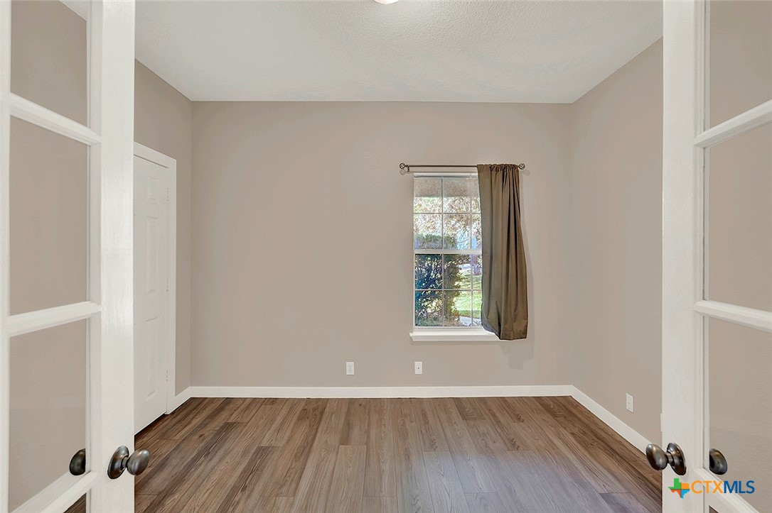 2029 Northview Drive Property Photo 8