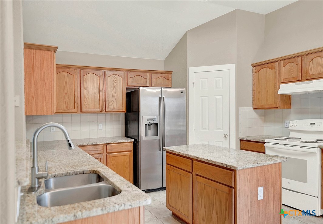 2029 Northview Drive Property Photo 12