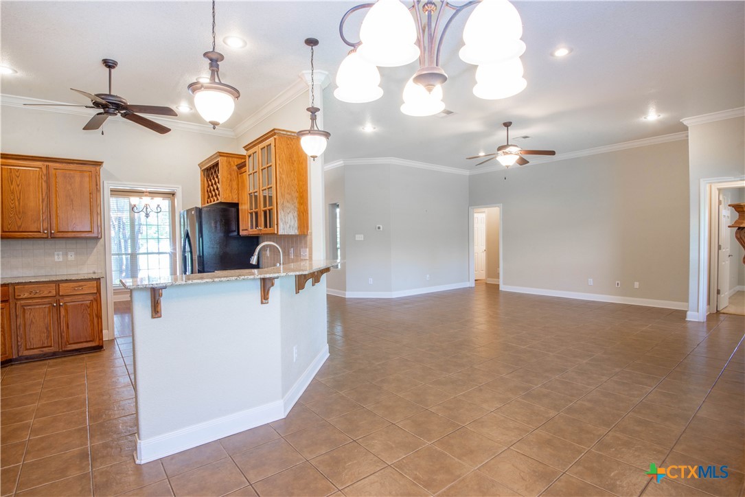 2210 Addax Trail Property Photo 18