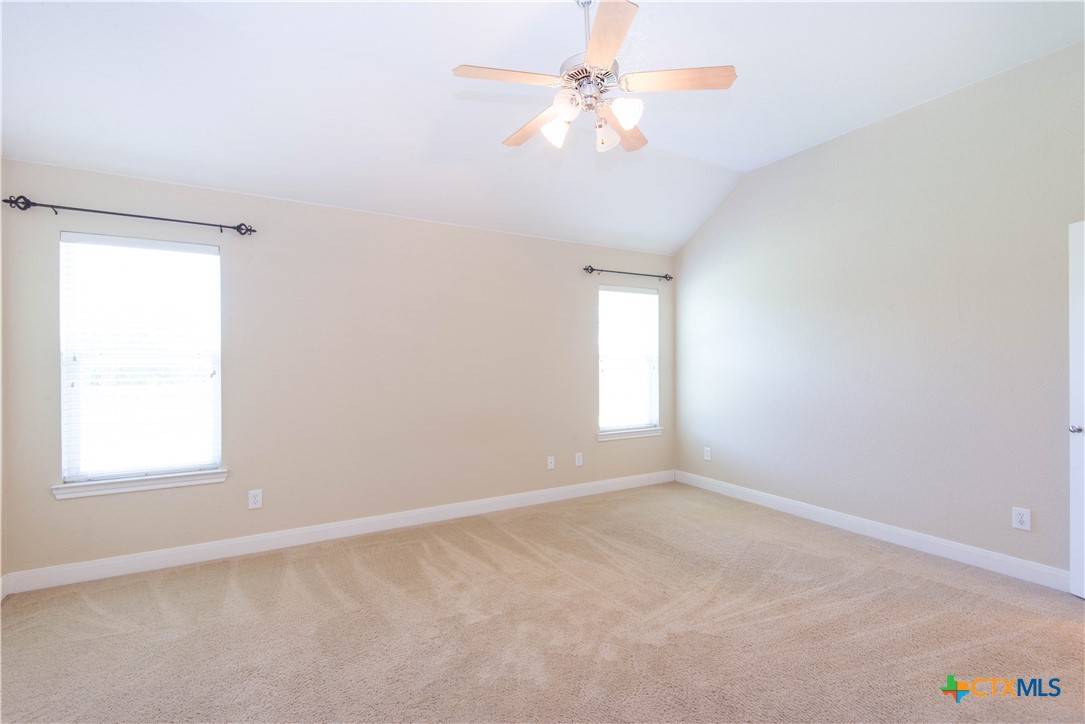 2210 Addax Trail Property Photo 23