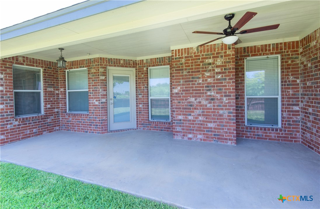 2210 Addax Trail Property Photo 39