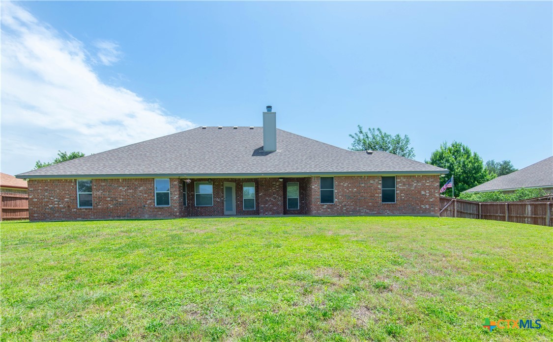 2210 Addax Trail Property Photo 43