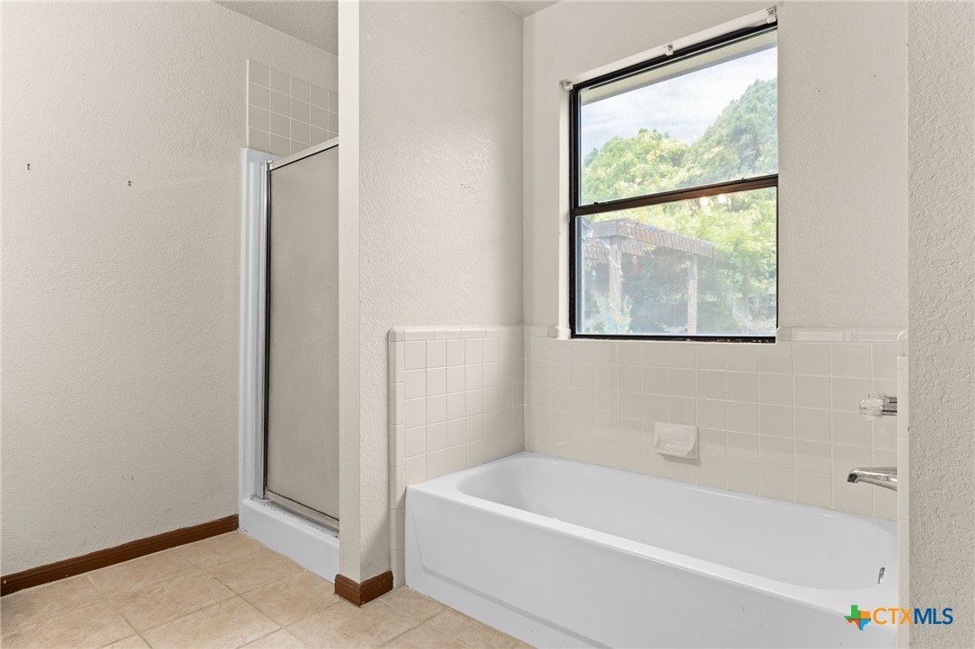 309 W Blancas Drive Property Photo 14