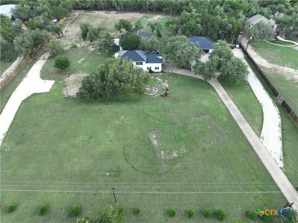 102 County Road 180 Property Photo 10