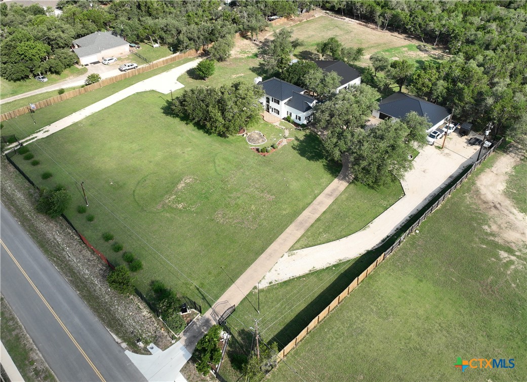 102 County Road 180 Property Photo 25