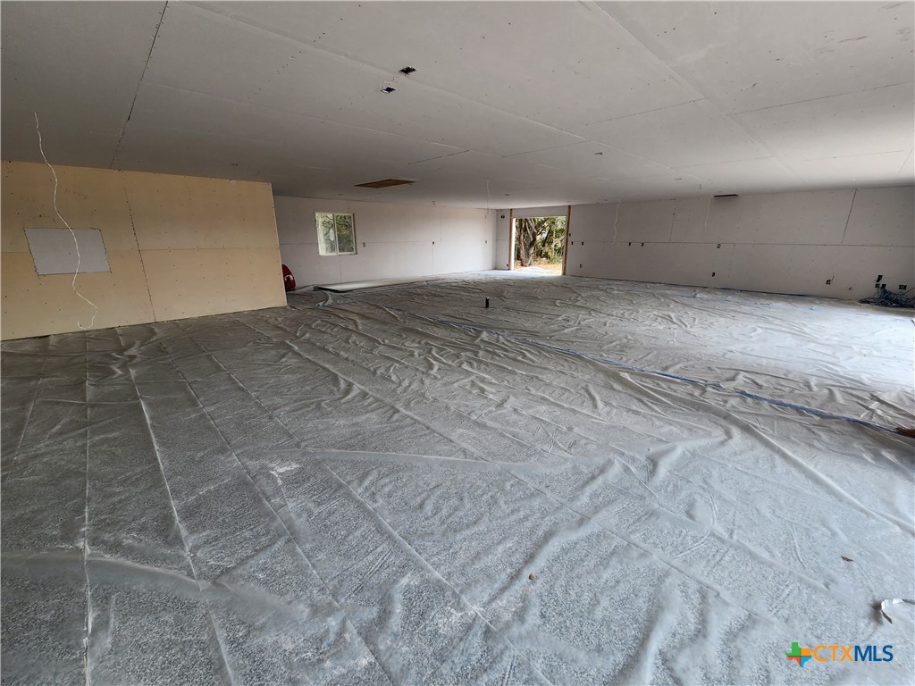102 County Road 180 Property Photo 26