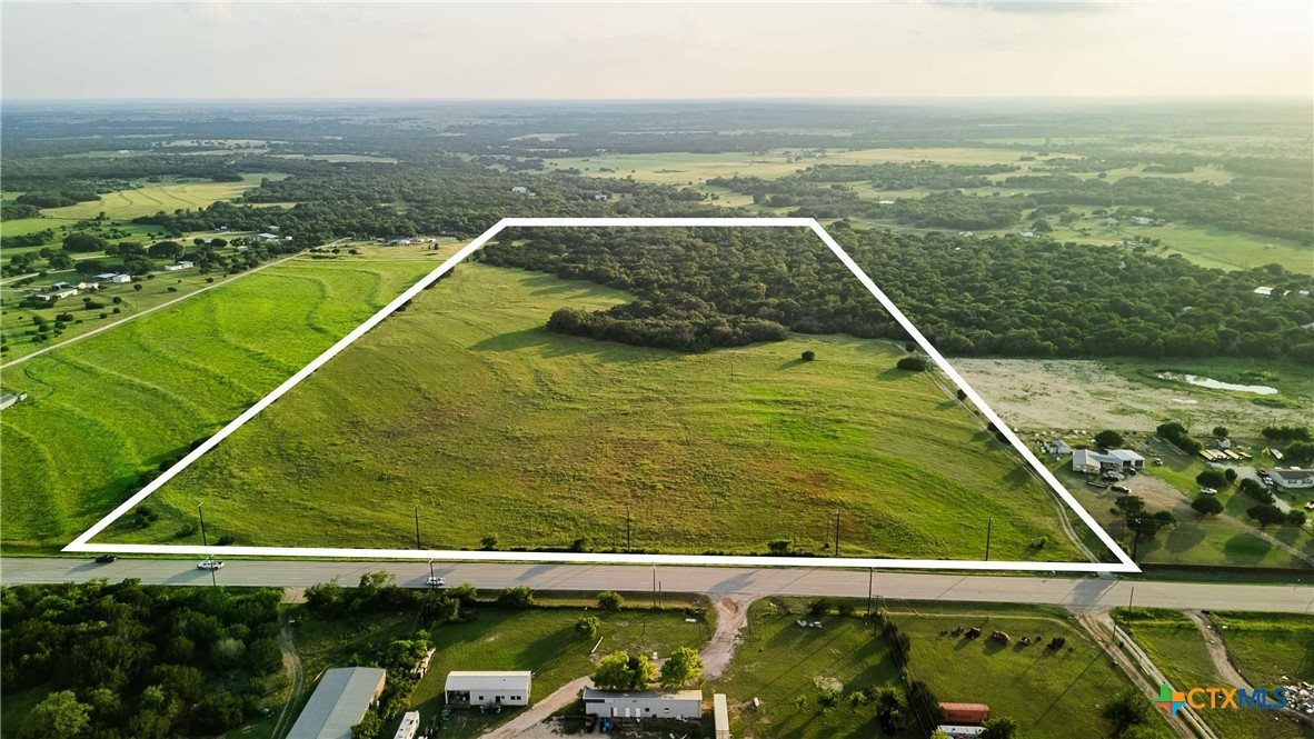 12175 N Us Hwy 183 Property Photo 1