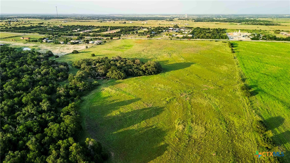 12175 N Us Hwy 183 Property Photo 2