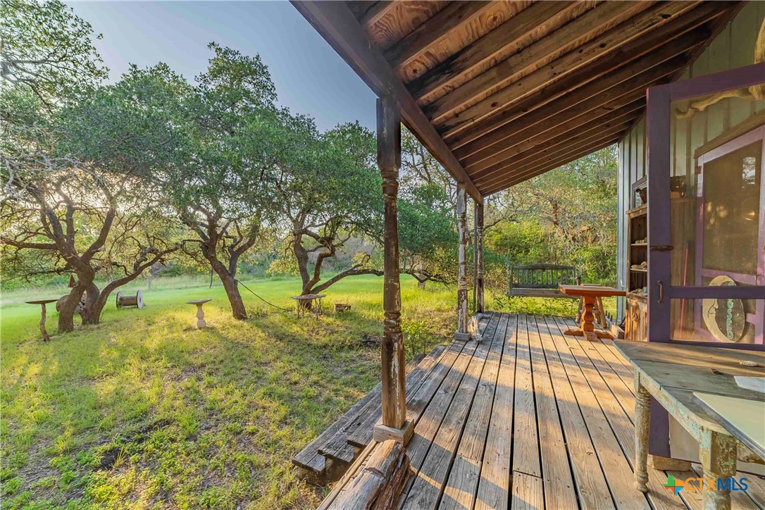12175 N Us Hwy 183 Property Photo 7