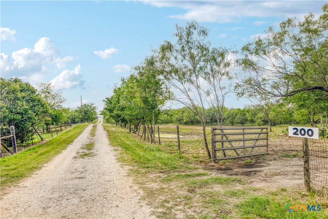200 Armstrong Road Property Photo