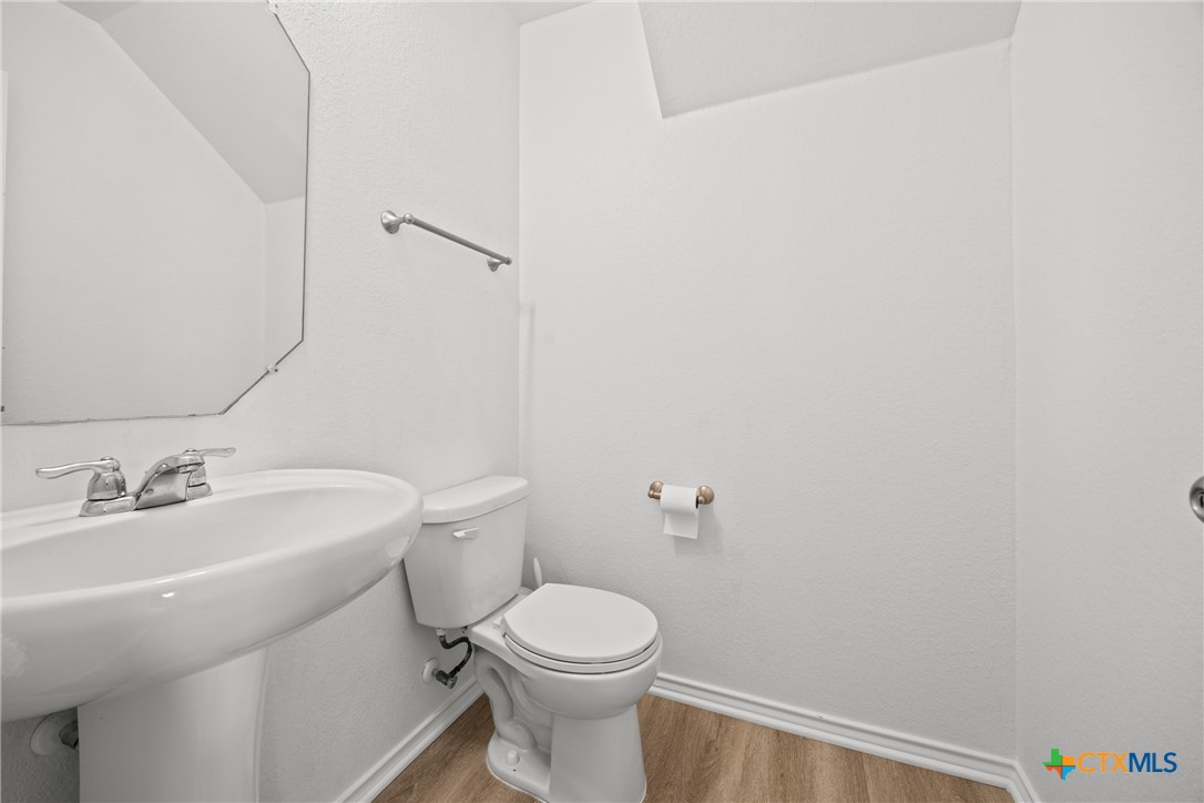 9207 Sandyford Court Property Photo 18