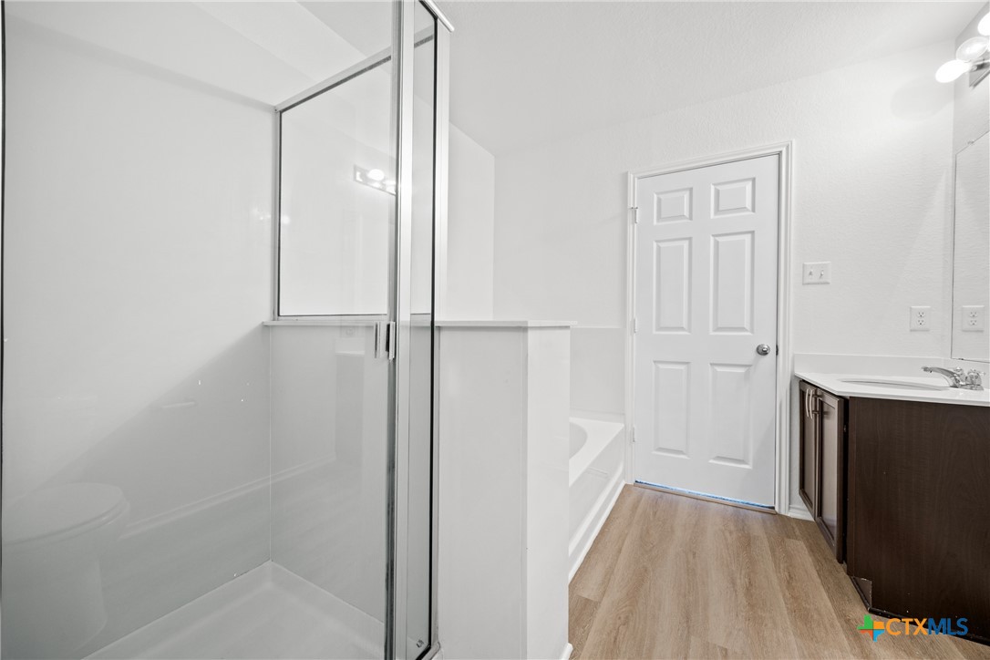 9207 Sandyford Court Property Photo 25