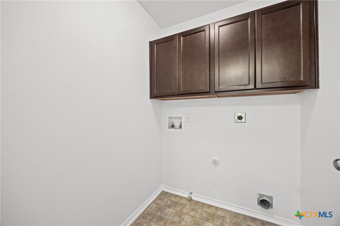 9207 Sandyford Court Property Photo 34