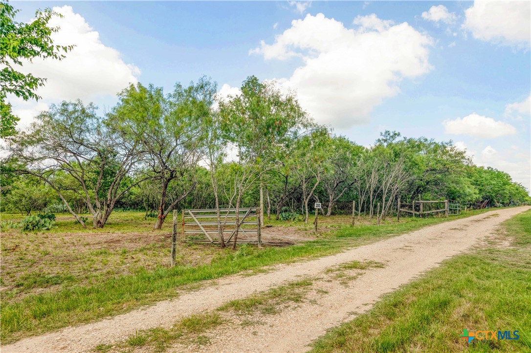 200 Armstrong Road Property Photo 2