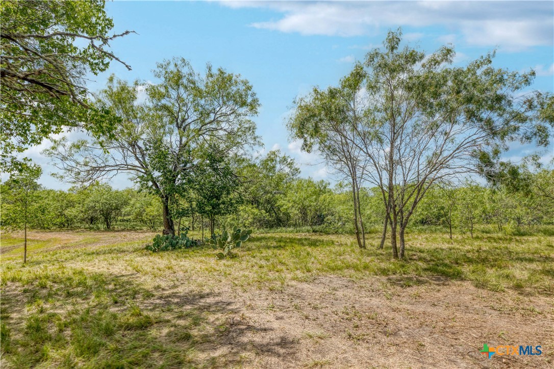 200 Armstrong Road Property Photo 9