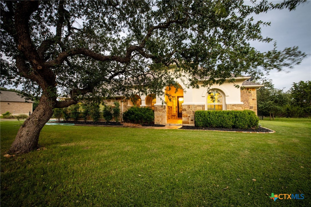 2618 Red Bud Way Property Photo 1