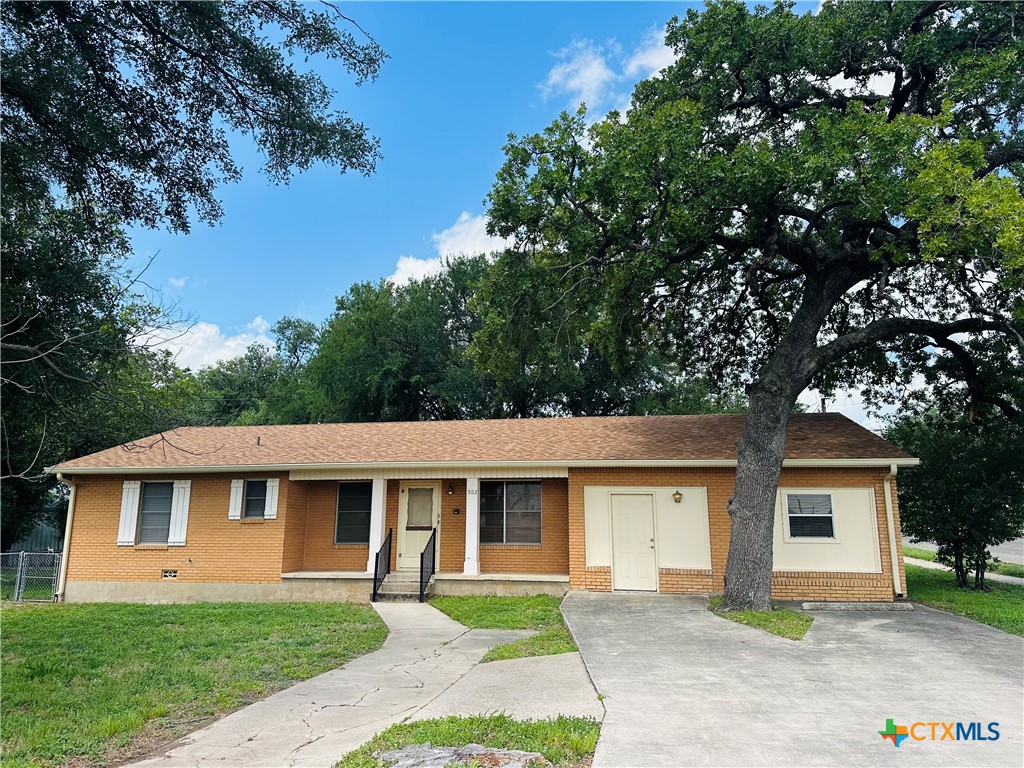502 S Walnut Street Property Photo 1