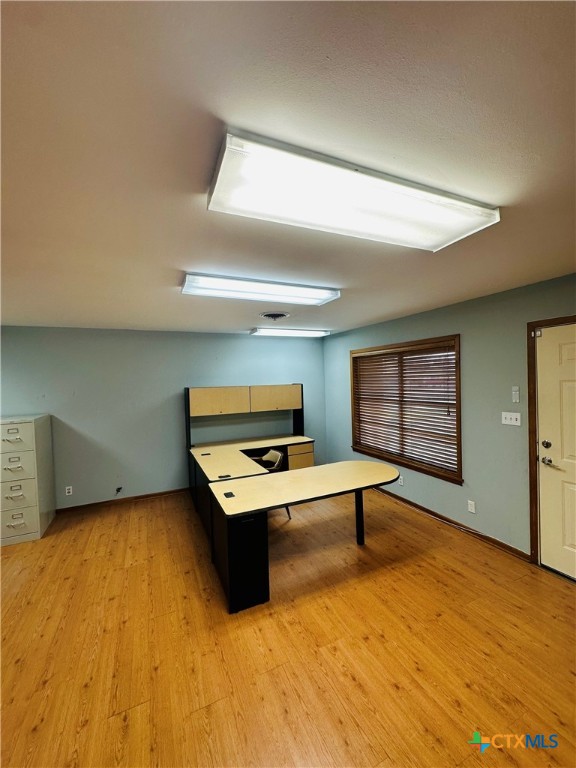 502 S Walnut Street Property Photo 6