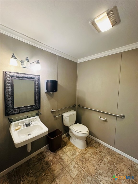 502 S Walnut Street Property Photo 14