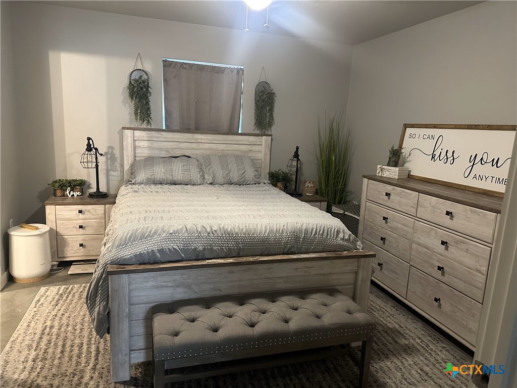 709 W Pierson Property Photo 13