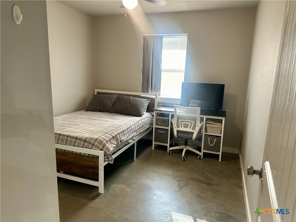 709 W Pierson Property Photo 15